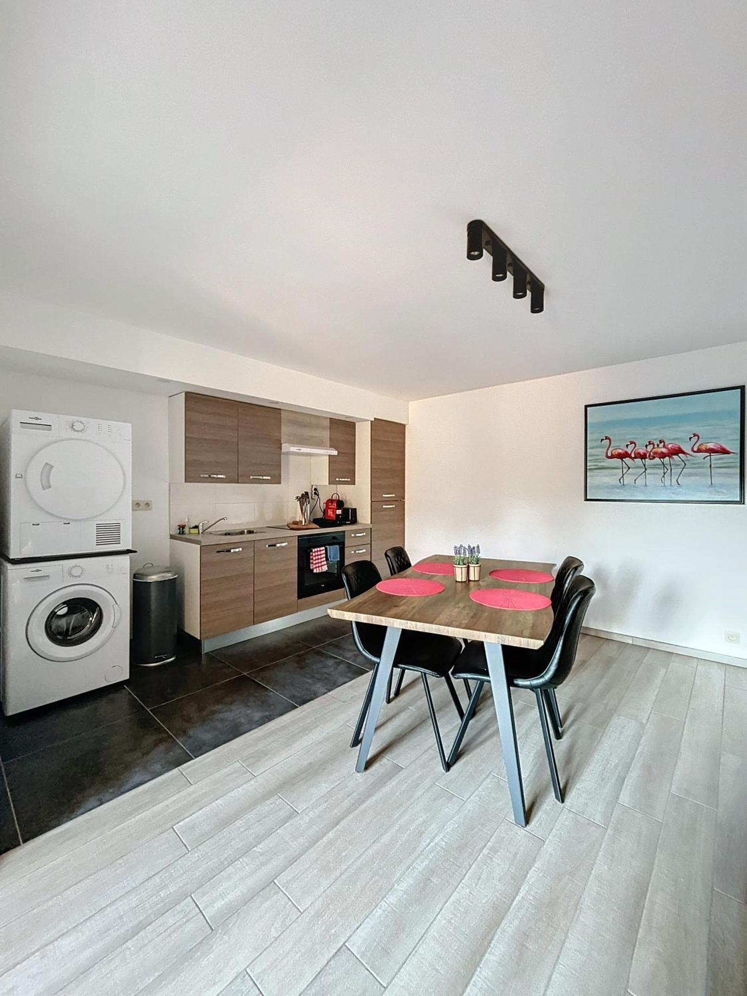 Nomad Apartments - Henin Charleroi Zimmer foto