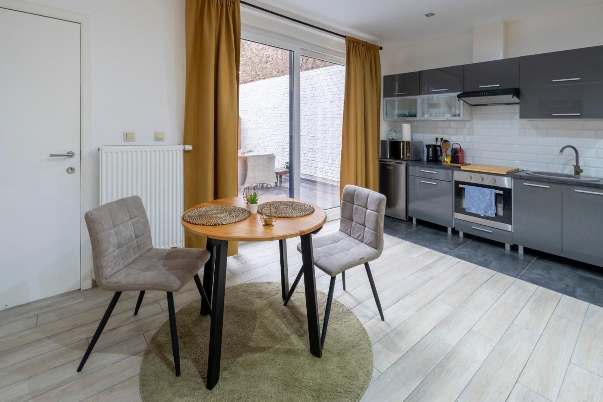 Nomad Apartments - Henin Charleroi Zimmer foto